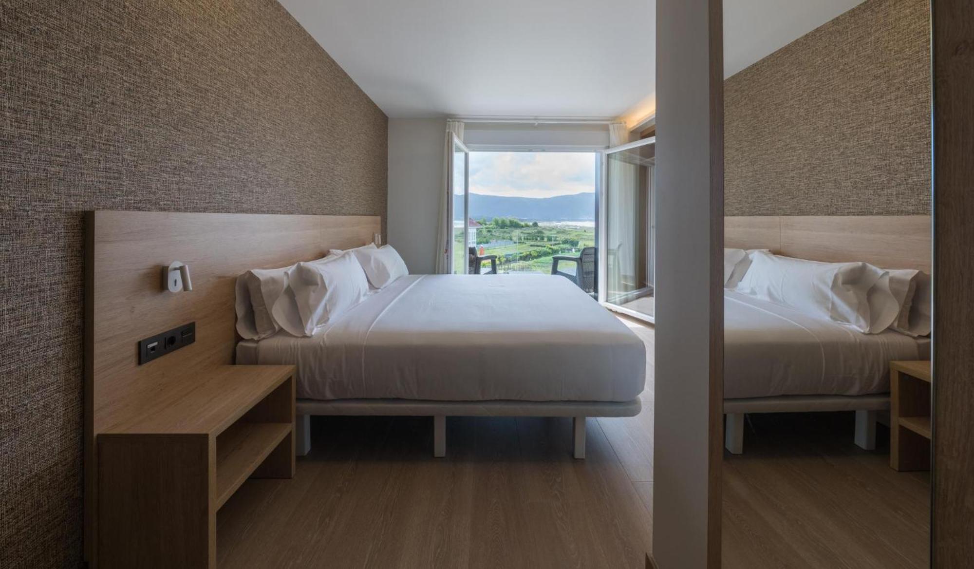 Hotel Spa Meiga Do Mar Caldebarcos Eksteriør billede